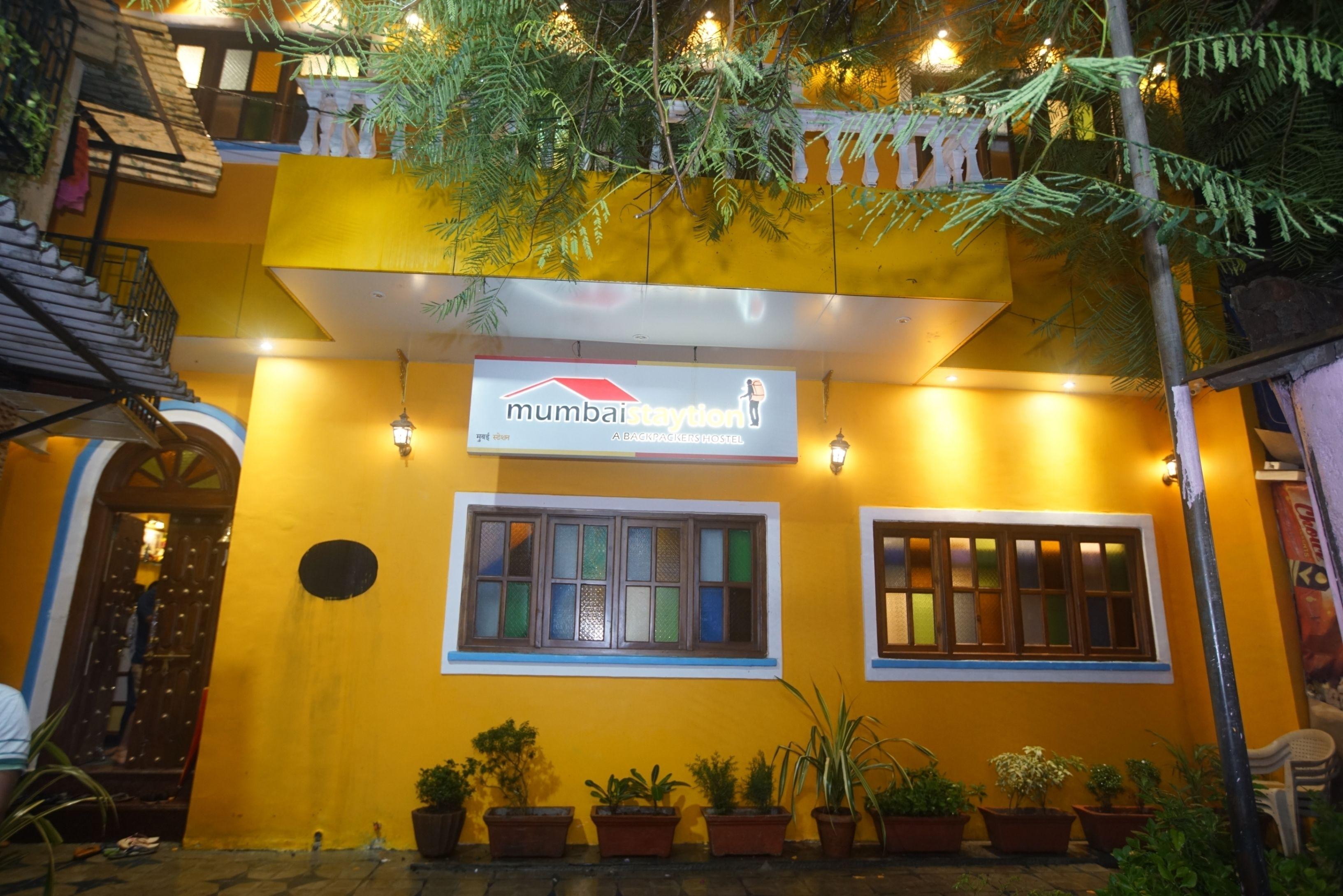 Mumbai Staytion Dorm- A Backpackers Hostel — Photos 1